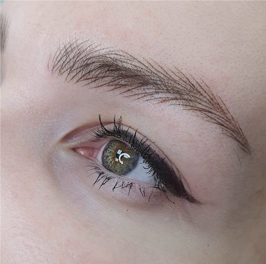 Nano hair-stroke brows result